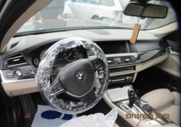 BMW Seria 5 cena 29500 przebieg: 257000, rok produkcji 2015 z Warszawa małe 121